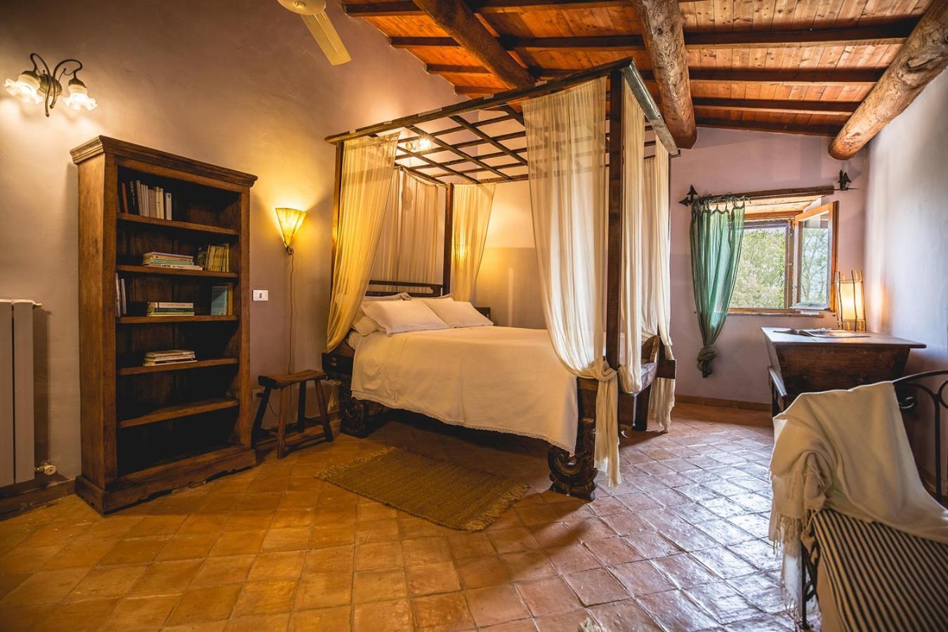 Agriturismo Locanda Settimo Cielo Lubriano Exterior foto