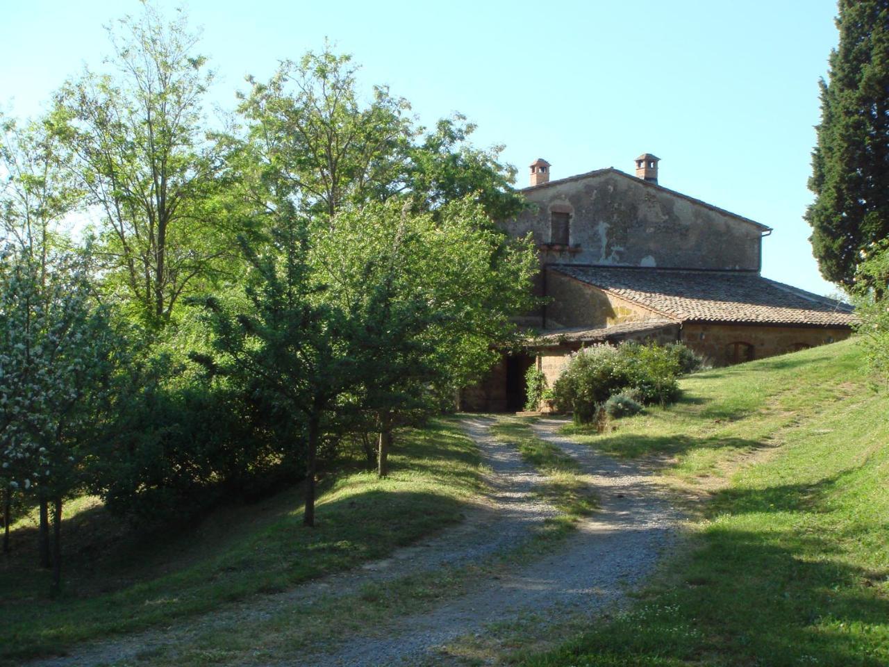 Agriturismo Locanda Settimo Cielo Lubriano Exterior foto